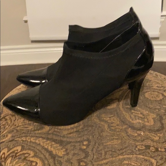 Dana Buchman booties - Picture 3 of 7